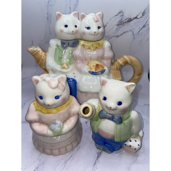 Vintage Cat Couple Ceramic Lidded Teapot 32 oz w/Sugar & Creamer Kitten Kids - Picture 1 of 9